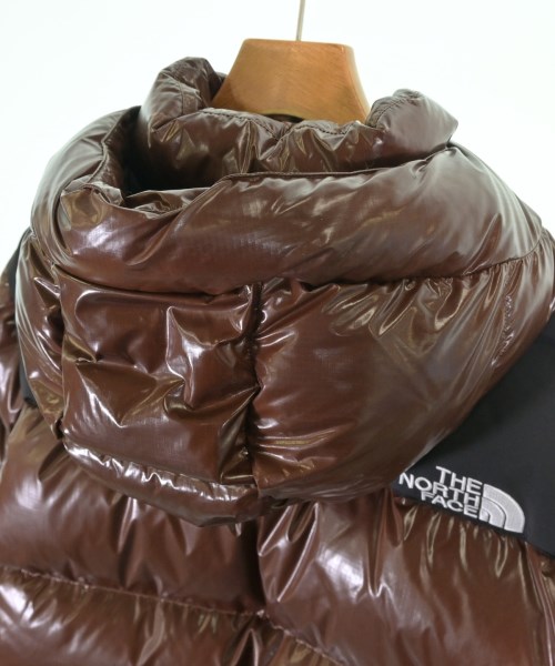 Supreme（シュプリーム）ダウンジャケット/ダウンベスト 茶 サイズ:M メンズ/2200621734010