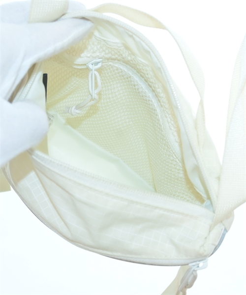 Supreme（シュプリーム）ショルダーバッグ 白 サイズ:- メンズ/2200621888058