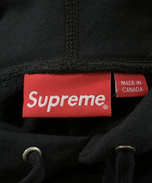 Supreme（シュプリーム）パーカー 黒 サイズ:S メンズ/2200621902020
