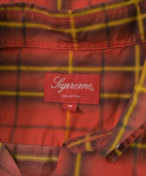 Supreme（シュプリーム）カジュアルシャツ 赤 サイズ:M メンズ/2200622823027