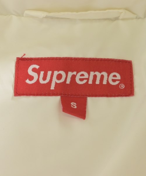 Supreme（シュプリーム）ダウンジャケット/ダウンベスト 白 サイズ:S メンズ/2200612386044