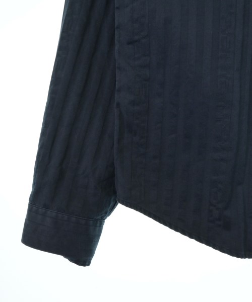 Supreme（シュプリーム）カジュアルシャツ 紺 サイズ:M メンズ/2200625132041