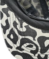 Supreme（シュプリーム）キャップ 白 サイズ:- メンズ/2200628115126