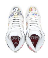 Supreme（シュプリーム）スニーカー ベージュ サイズ:29cm メンズ/2200633044015