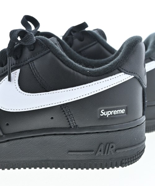 Supreme（シュプリーム）スニーカー 黒 サイズ:24cm レディース/2200614210026