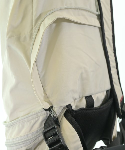 Supreme（シュプリーム）バックパック・リュック 白 サイズ:- メンズ/2200617760290