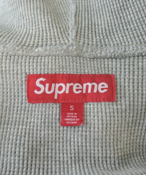 Supreme（シュプリーム）パーカー グレー サイズ:S メンズ/2200617855033