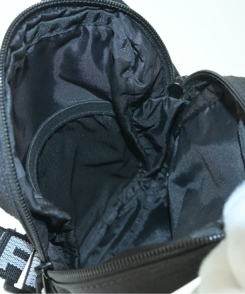 Supreme（シュプリーム）ショルダーバッグ 黒 サイズ:- メンズ/2200618273041