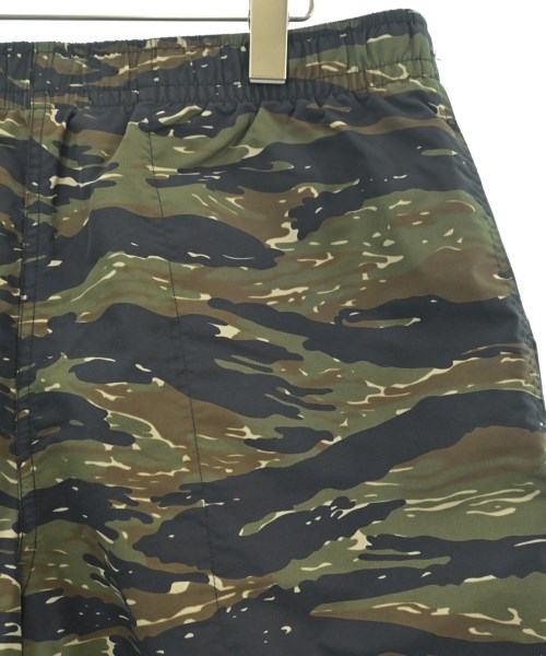 Supreme（シュプリーム）ショートパンツ カーキ サイズ:L メンズ/2200618792016