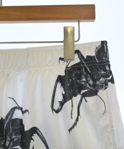 Supreme（シュプリーム）ショートパンツ 白 サイズ:M メンズ/2200613978415