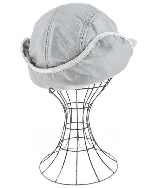 Supreme（シュプリーム）キャップ シルバー サイズ:S/M メンズ/2200621033021