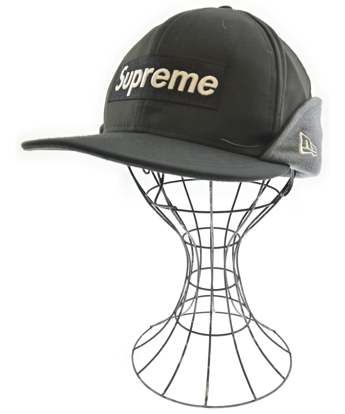 Supreme（シュプリーム）キャップ 黒 サイズ:59.6cm メンズ