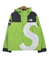Supreme マウンテンパーカー