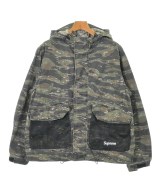 Supreme マウンテンパーカー