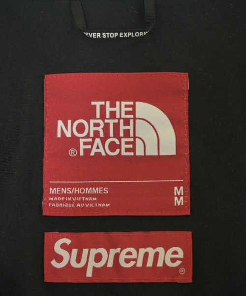 Supreme（シュプリーム）マウンテンパーカー 黒 サイズ:M メンズ/2200673101020
