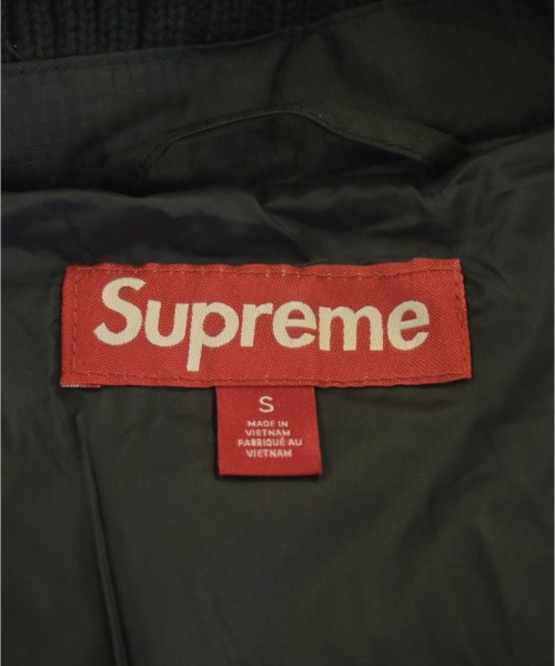 Supreme（シュプリーム）ダウンジャケット/ダウンベスト 黒 サイズ:S メンズ/2200673172013