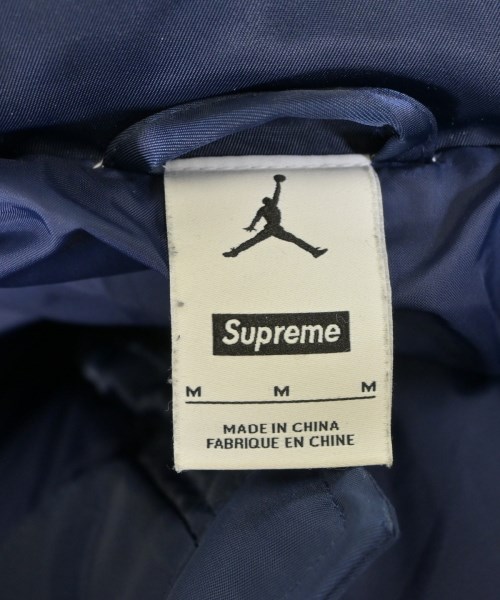 Supreme（シュプリーム）ダウンジャケット/ダウンベスト 紺 サイズ:M メンズ/2200673724014