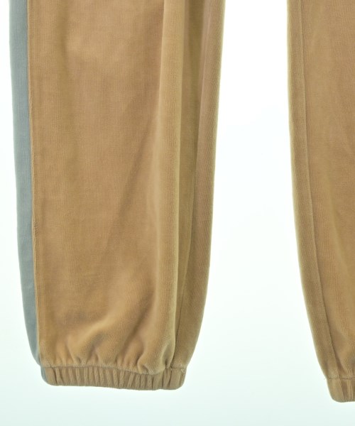 Supreme（シュプリーム）スウェットパンツ ベージュ サイズ:M メンズ/2200674905078
