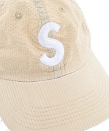 Supreme（シュプリーム）キャップ ベージュ サイズ:58cm メンズ/2200675479400