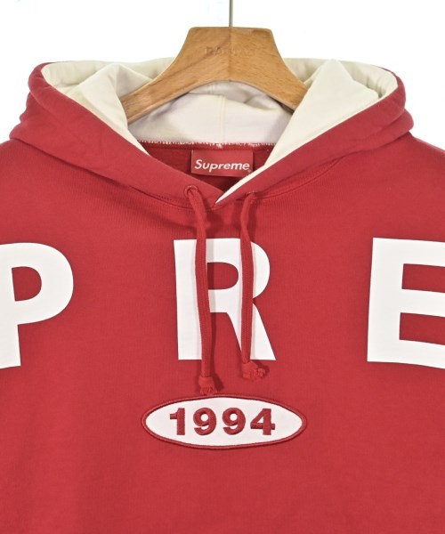 Supreme（シュプリーム）パーカー 赤 サイズ:S メンズ/2200674321328
