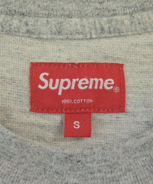 Supreme（シュプリーム）Tシャツ・カットソー グレー サイズ:S メンズ/2200677188058