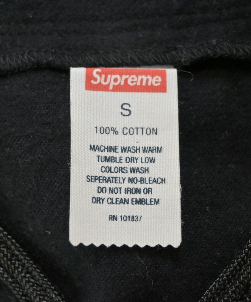 Supreme（シュプリーム）カジュアルシャツ 黒 サイズ:S メンズ/2200671333485