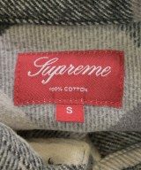 Supreme（シュプリーム）カジュアルシャツ グレー サイズ:S メンズ/2200671333492