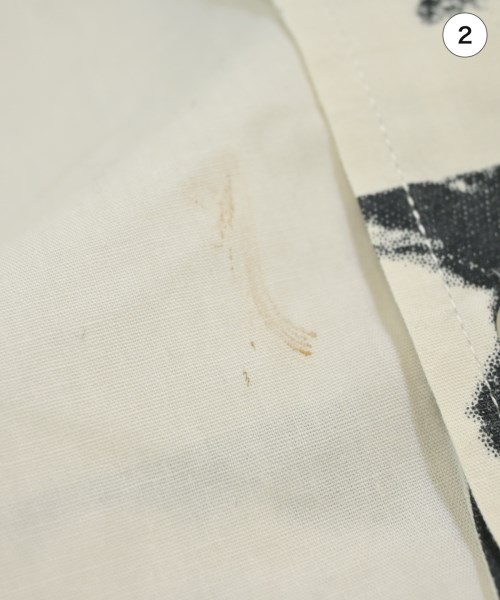 Supreme（シュプリーム）カジュアルシャツ 白 サイズ:S メンズ/2200671333546