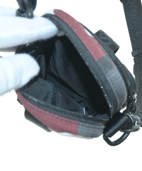 Supreme（シュプリーム）ショルダーバッグ 白 サイズ:- メンズ/2200679316015