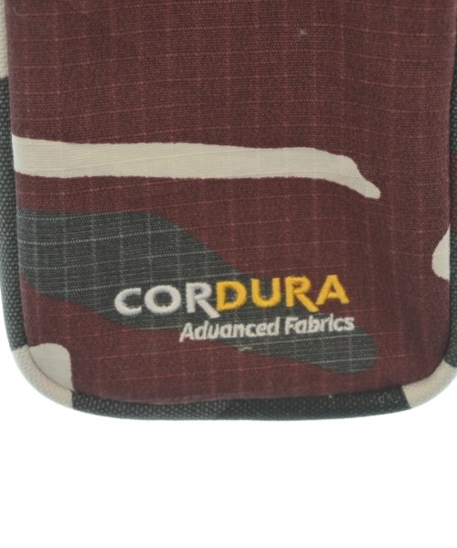 Supreme（シュプリーム）ショルダーバッグ 白 サイズ:- メンズ/2200679316015