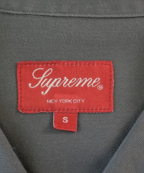 Supreme（シュプリーム）カジュアルシャツ グレー サイズ:S メンズ/2200674947016