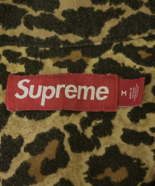 Supreme（シュプリーム）カジュアルシャツ ベージュ サイズ:M メンズ/2200695011024