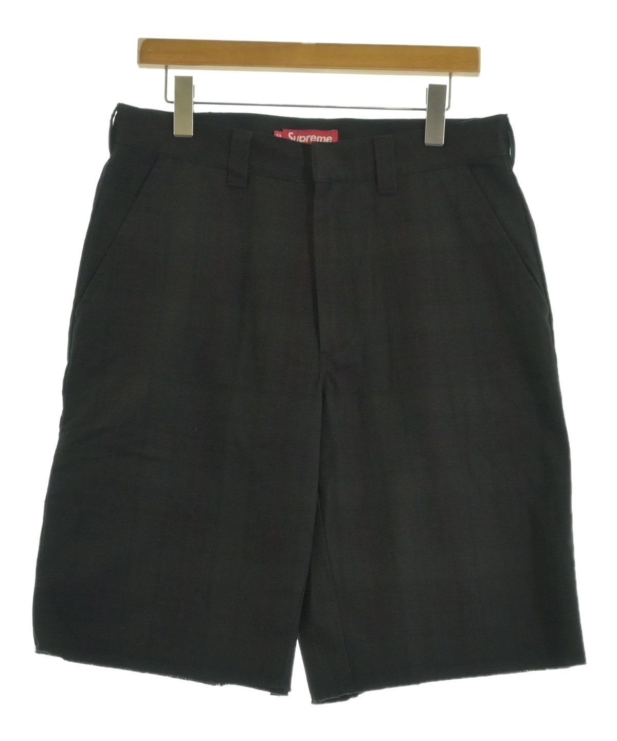 ゴ*リ様 Supreme 黒 ショートパンツ Supreme（シュプリーム）ショートパンツ 黒 サイズ:30(M位) メンズ