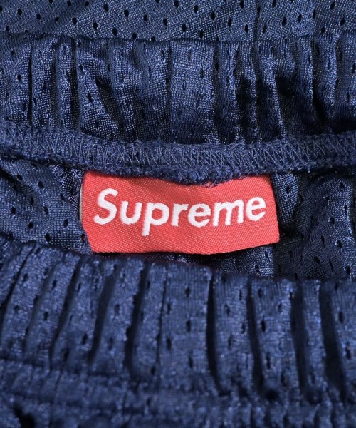 Supreme（シュプリーム）ショートパンツ 紺 サイズ:L メンズ/2200701357016