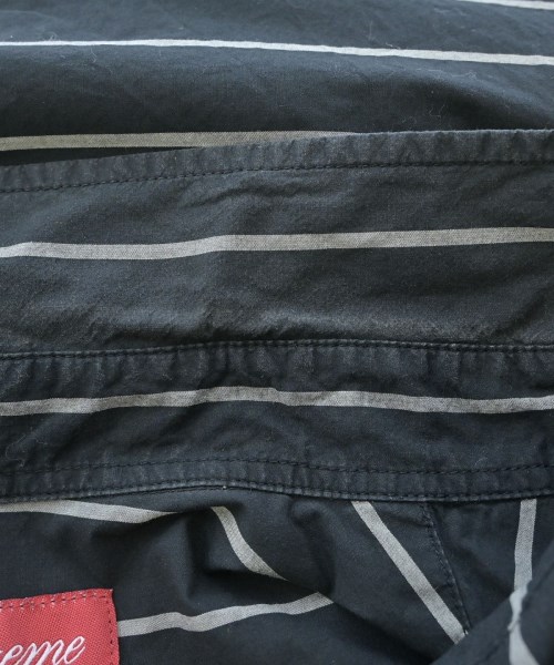 Supreme（シュプリーム）カジュアルシャツ 黒 サイズ:S メンズ/2200646571027