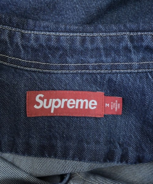 Supreme（シュプリーム）カジュアルシャツ 紺 サイズ:M メンズ/2200653868028