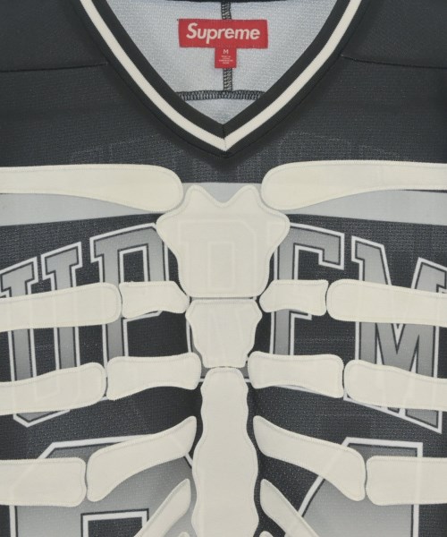 Supreme（シュプリーム）Tシャツ・カットソー 黒 サイズ:M メンズ/2200656957026