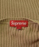 Supreme（シュプリーム）ニット・セーター ベージュ サイズ:S メンズ/2200659756015