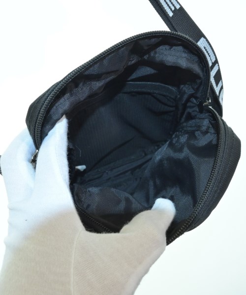 Supreme（シュプリーム）ショルダーバッグ 黒 サイズ:- メンズ/2200655703464