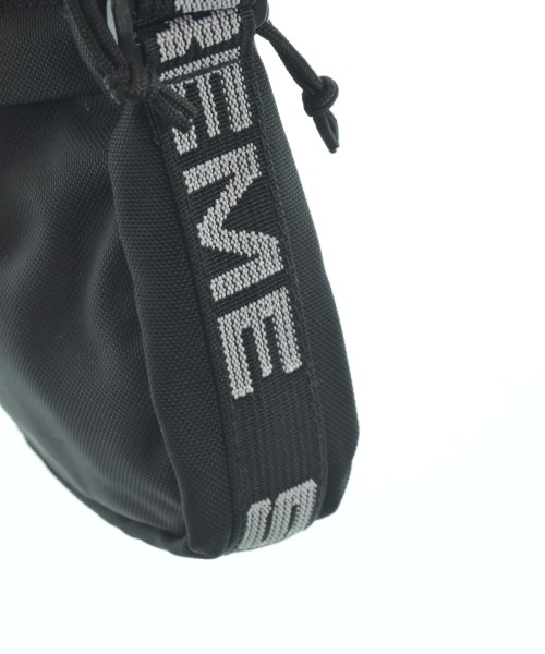 Supreme（シュプリーム）ショルダーバッグ 黒 サイズ:- メンズ/2200655703464