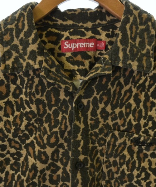 Supreme（シュプリーム）カジュアルシャツ ベージュ サイズ:S メンズ/2200711442023