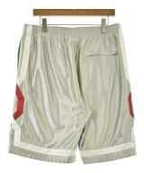 Supreme（シュプリーム）ショートパンツ グレー サイズ:M メンズ/2200713243055