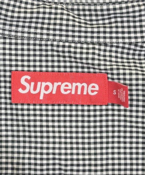 Supreme（シュプリーム）カジュアルシャツ 黒 サイズ:S メンズ/2200717452040