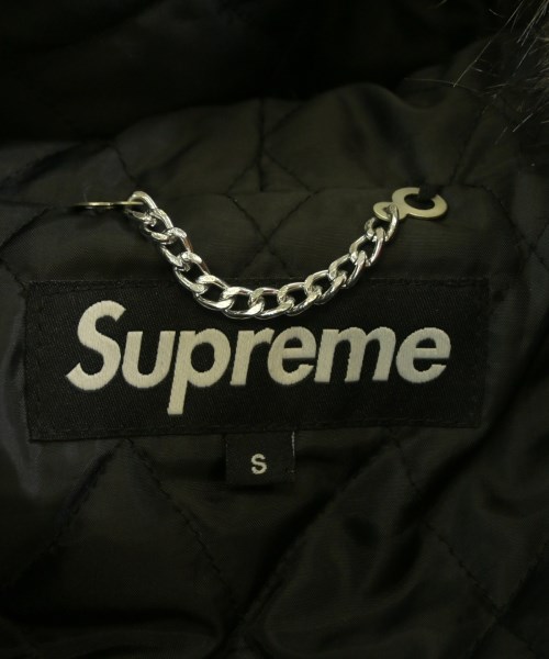 Supreme（シュプリーム）その他 赤 サイズ:S メンズ/2200718422080