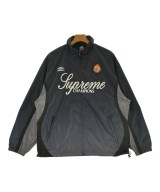 Supreme マウンテンパーカー