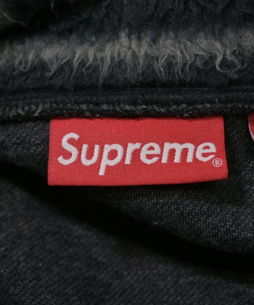 Supreme（シュプリーム）パーカー 紺 サイズ:M メンズ/2200645424010