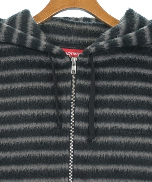 Supreme（シュプリーム）パーカー 紺 サイズ:M メンズ/2200645424010