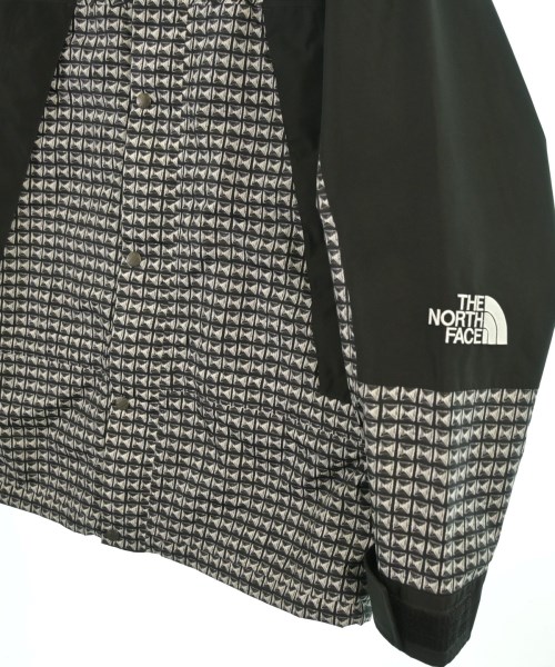 Supreme（シュプリーム）マウンテンパーカー 黒 サイズ:M メンズ/2200646730011