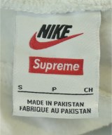 Supreme（シュプリーム）パーカー 白 サイズ:S メンズ/2200647364048