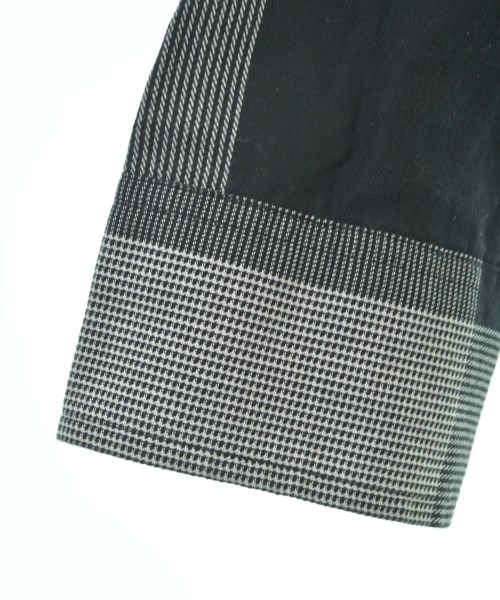 Supreme（シュプリーム）カジュアルシャツ 黒 サイズ:M メンズ/2200652642063